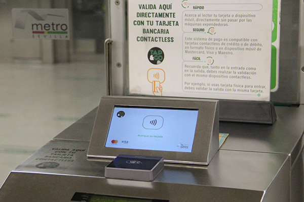 Metro de Sevilla incrementa en un 54% el número de lectores de su sistema Tap&Go que permite viajar en metro sin tener que adquirir un billete en las expendedoras.